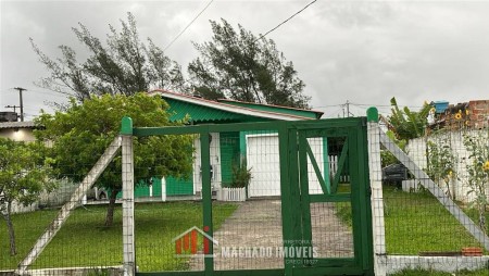 Casa 2 dormitórios em Capão Novo | Ref.: 2410