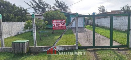 Casa 2 dormitórios em Capão Novo | Ref.: 2410
