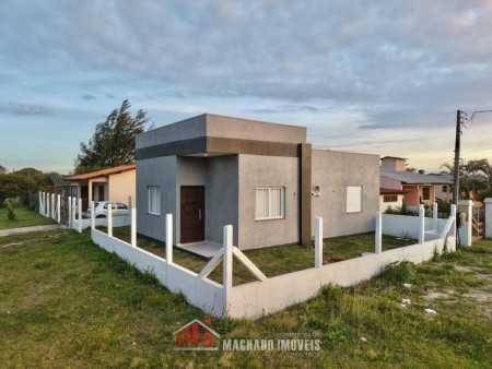 Casa 2 dormitórios em Capão da Canoa | Ref.: 3158