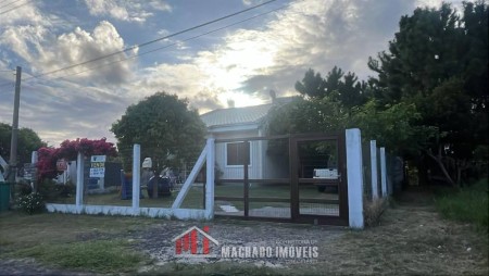 Casa 2 dormitórios em Capão Novo | Ref.: 3178