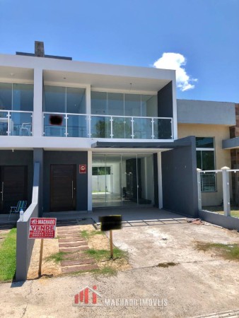Sobrado 3 dormitórios em Capão Novo | Ref.: 3756