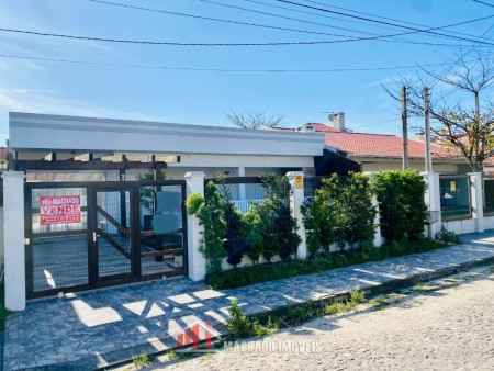 Casa 3 dormitórios em Capão Novo | Ref.: 3967