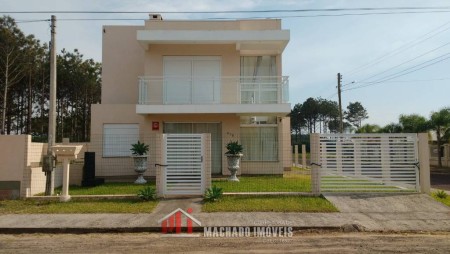 Casa 4 dormitórios em Capão Novo | Ref.: 4109