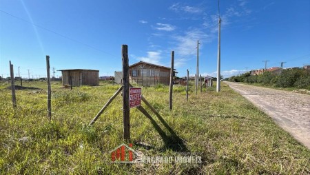 Terrenodormitório em Capão Novo | Ref.: 4711