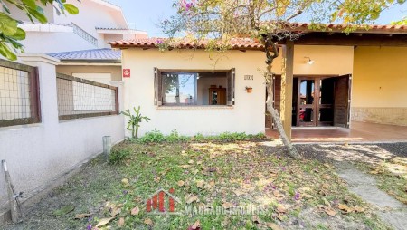 Casa 3 dormitórios em Capão Novo | Ref.: 6297