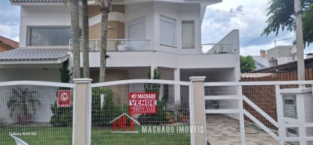 Casa 5 dormitórios em Capão Novo | Ref.: 6798