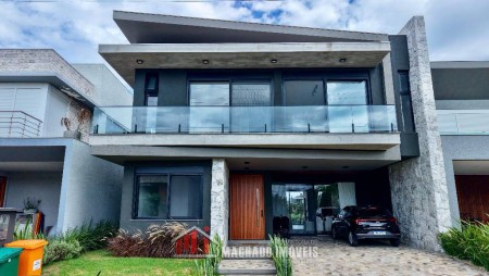 Casa em Condomínio 4 dormitórios em Capão da Canoa | Ref.: 7092
