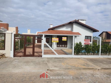 Casa 4 dormitórios em Capão da Canoa | Ref.: 7383