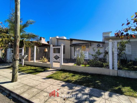 Casa 3 dormitórios em Capão Novo | Ref.: 7665