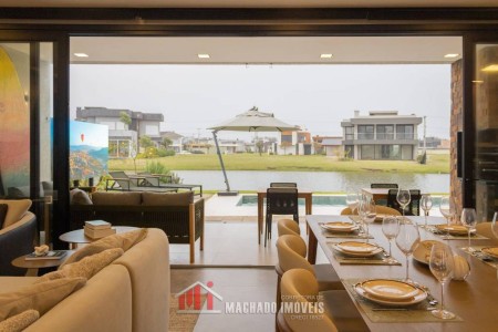 Casa em Condomínio 4 dormitórios em Capão Novo | Ref.: 8398