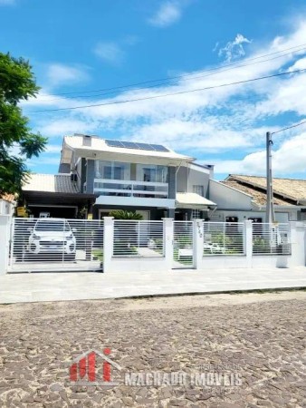 Casa 3 dormitórios em Capão Novo | Ref.: 8408