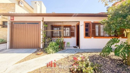 Casa 3 dormitórios em Capão Novo | Ref.: 8660